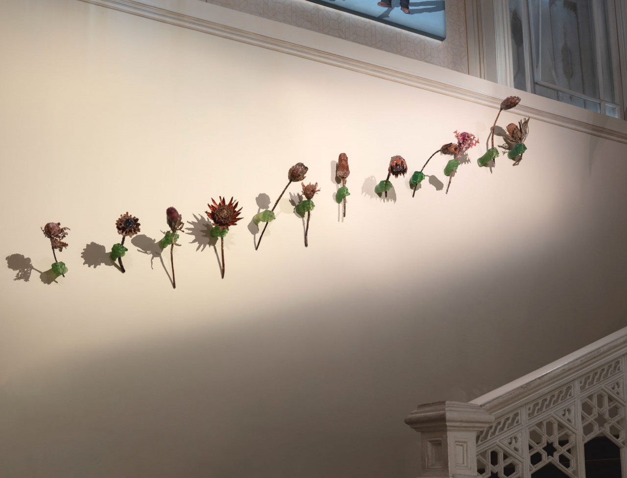 <em>Offrandes à Proteus </em>(2020), dans <em>Folia</em>, Abdulmecid Efendi Mansion, Istanbul, Turquie, 2025, Crédit Photo: Murat Kahya