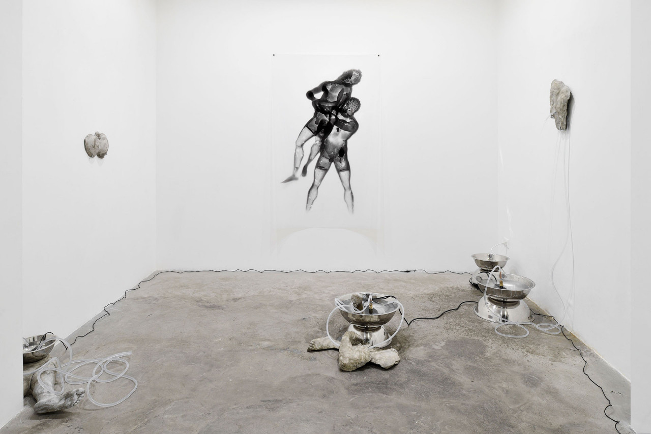 <em>La Femme Fontaine</em> (2017), exposition personnelle, Matèria, Rome, Italie, 2017. Crédit Photo: Matèria