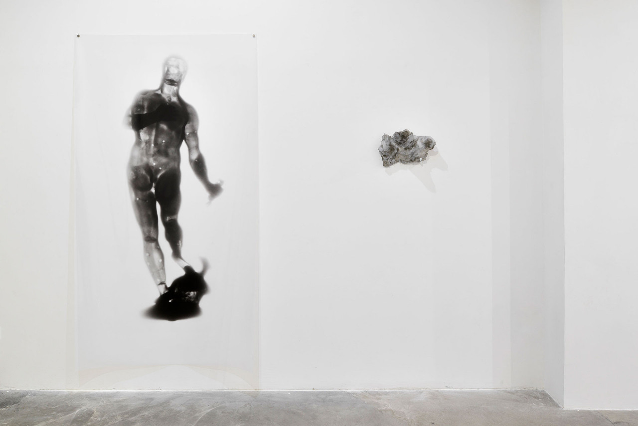 <em>La Femme Fontaine</em> (2017), exposition personnelle, Matèria, Rome, Italie, 2017. Crédit Photo: Matèria