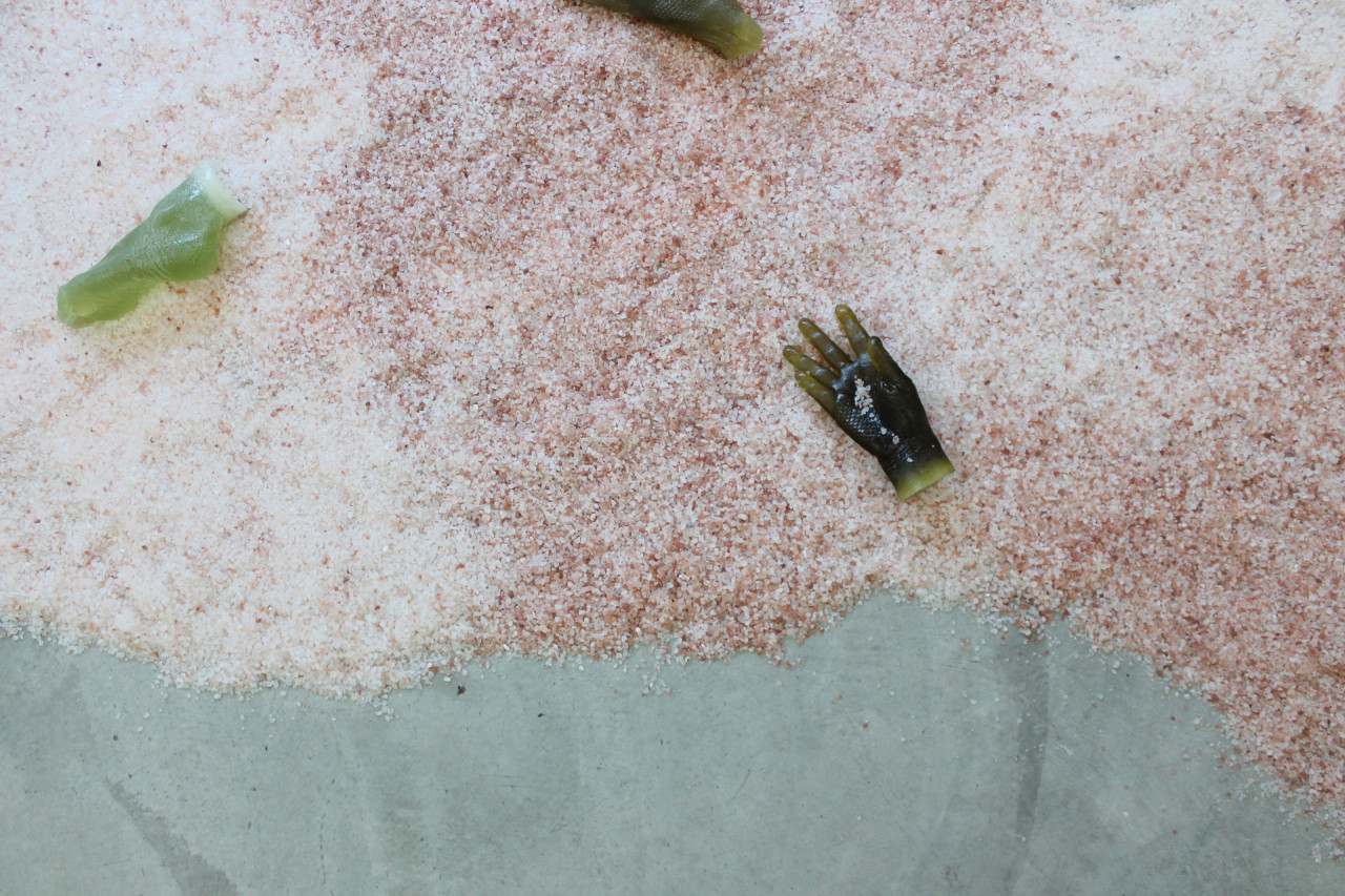 <em>Sucer La Nuit</em> (2019), dans l'exposition personnelle <em>Sorsi Di Sale</em>, Ncontemporary, Milan, Italie, 2022